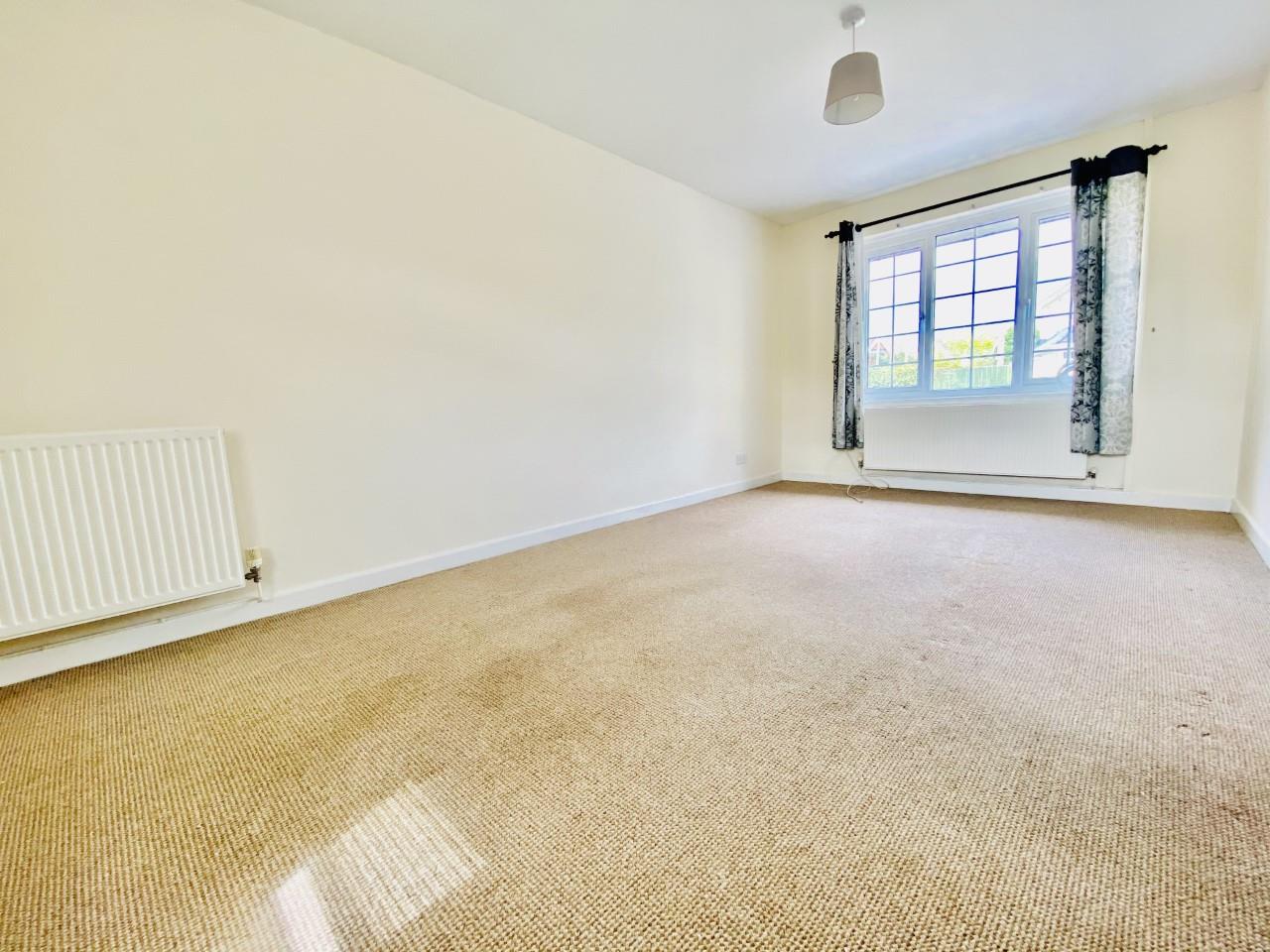 Ashley Court, Crofty, Swansea, SA4 3SS